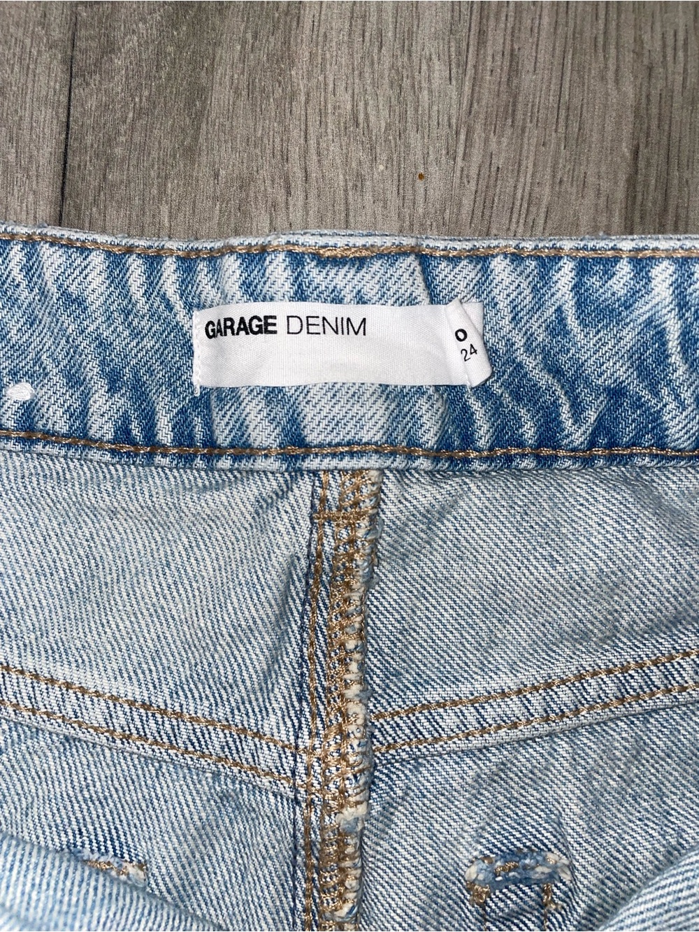 Garage Light Wash Ripped Wide-Leg Jeans - Picture 2 of 3